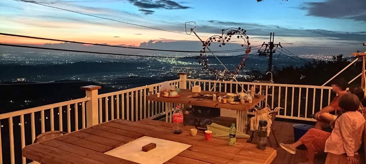 Sky Lounge B&B Zhushan Zewnętrze zdjęcie