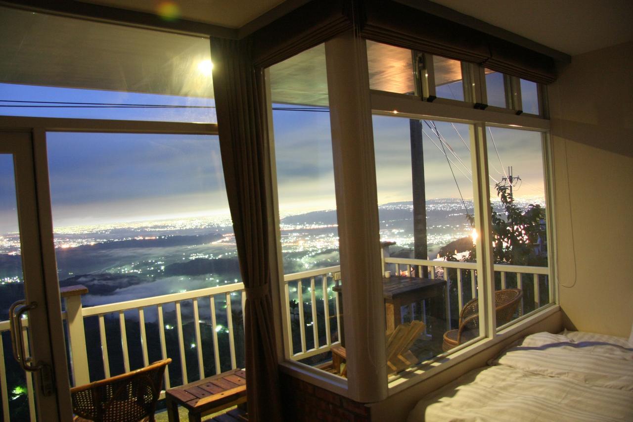 Sky Lounge B&B Zhushan Zewnętrze zdjęcie