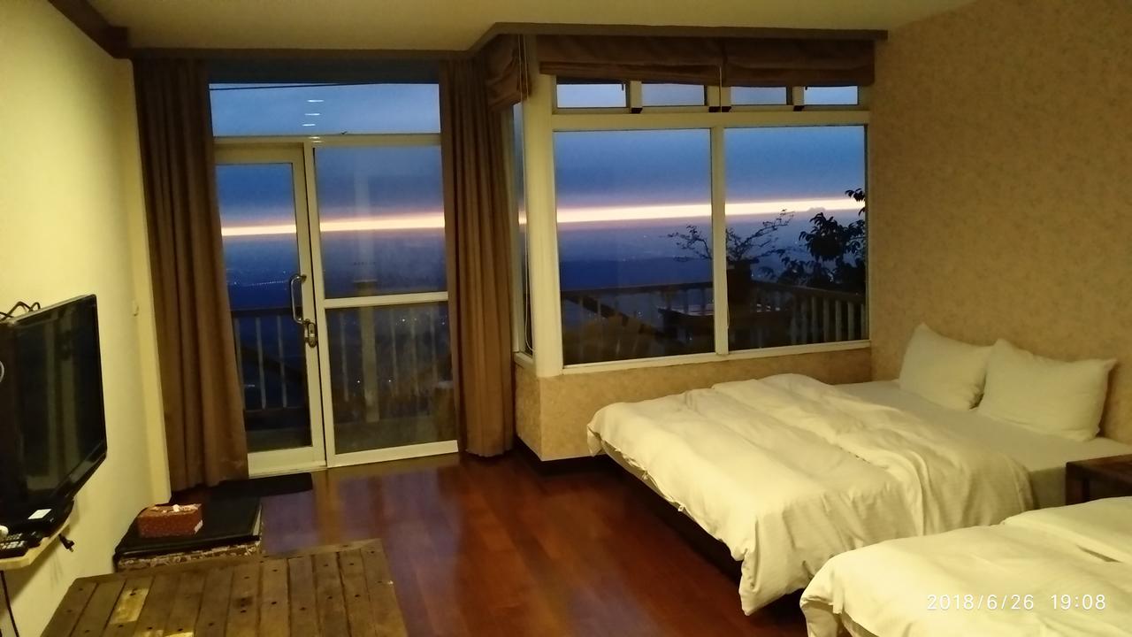 Sky Lounge B&B Zhushan Zewnętrze zdjęcie