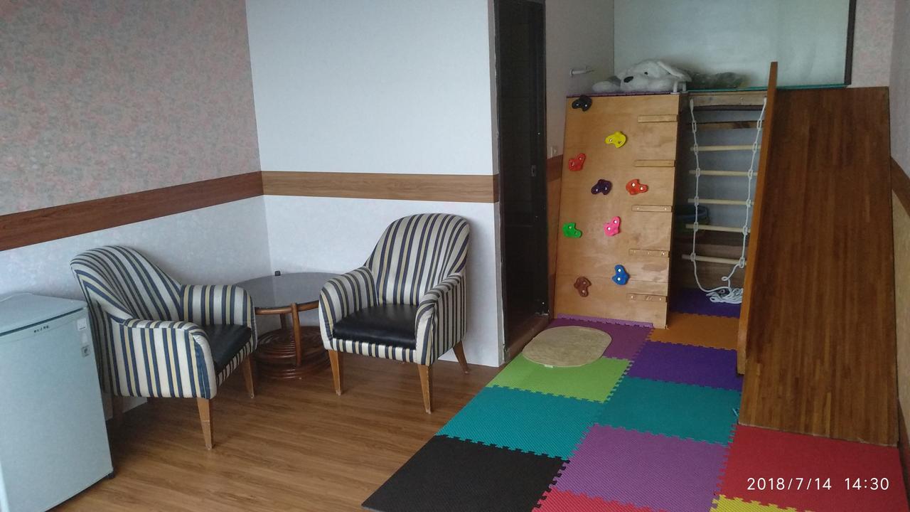 Sky Lounge B&B Zhushan Zewnętrze zdjęcie