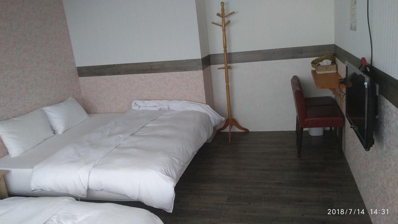 Sky Lounge B&B Zhushan Zewnętrze zdjęcie