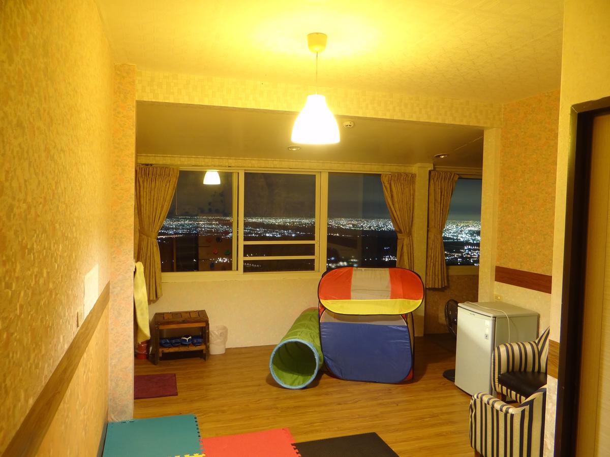 Sky Lounge B&B Zhushan Zewnętrze zdjęcie