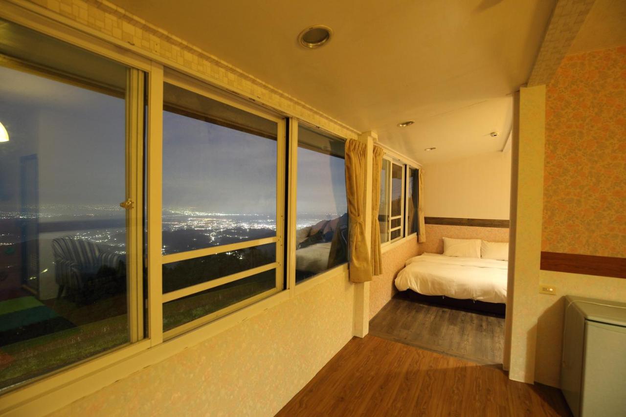 Sky Lounge B&B Zhushan Zewnętrze zdjęcie